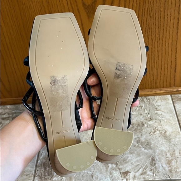 Dolce Vita Strappy Square Toe Heels w/ Faux Wooden Block Heel - Size 8 (?) - Picture 6 of 12